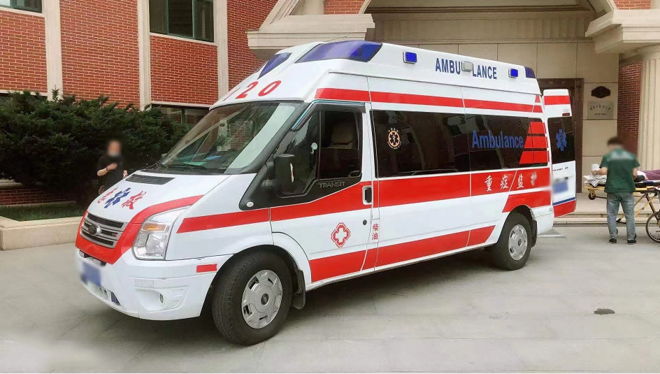 保德县重症监护救护车